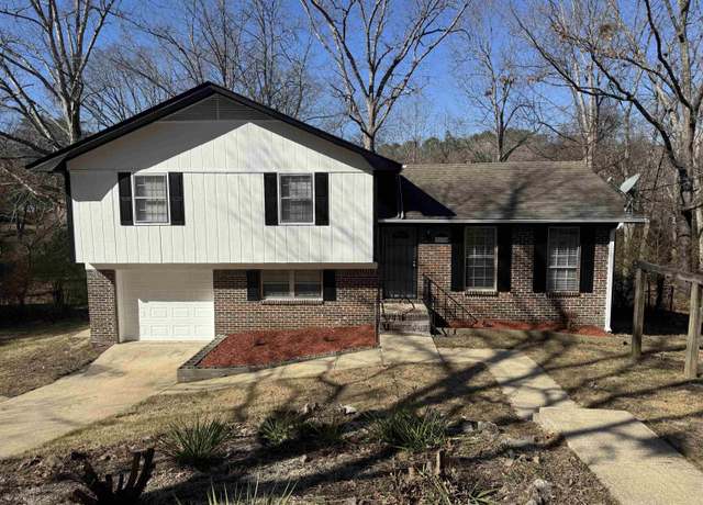 Property at 2730 6th St NE, Center Point, AL 35215, 3 beds, 2 baths