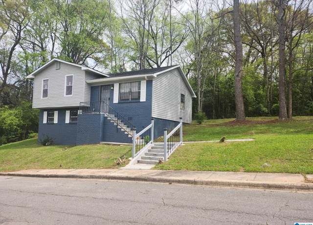 Property at 2125 Henry Crumpton Dr, Birmingham, AL 35211, 3 beds, 1 bath
