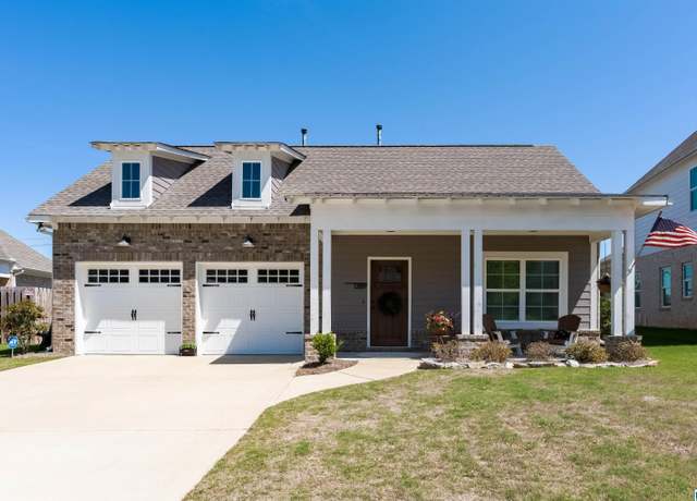 Property at 1389 Woodridge Pl, Gardendale, AL 35071, 3 beds, 2 baths