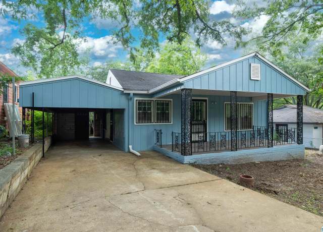 Property at 1010 Central Ave, Brighton, AL 35020, 3 beds, 1 bath