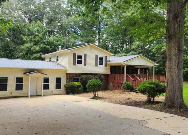 Property at 21192 Brenda Dr, Lakeview, AL 35111, 4 beds, 2.5 baths