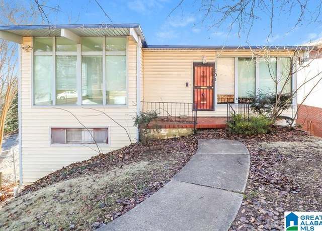 Property at 101 10th Ave W, Birmingham, AL 35204, 4 beds, 3 baths