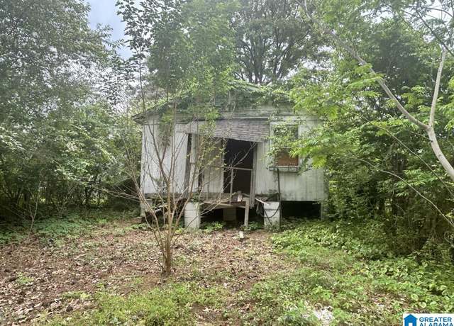 Property at 1125 Forest St, Tarrant, AL 35217, 1 bed, 1 bath