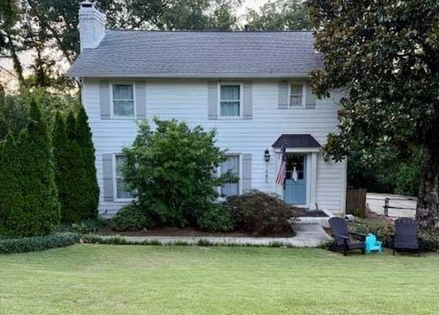Property at 1640 Ridge Rd, Homewood, AL 35209, 3 beds, 3.5 baths