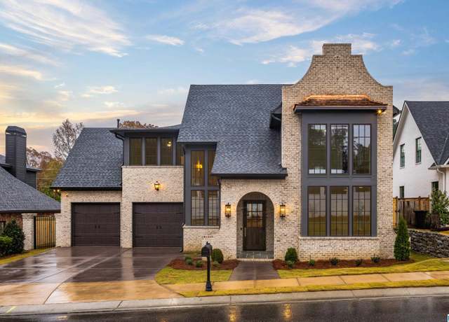 Property at 3312 Southbend Cir, Vestavia Hills, AL 35243, 5 beds, 4.5 baths