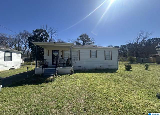 Property at 1625 17th St SW, Birmingham, AL 35211, 3 beds, 1 bath