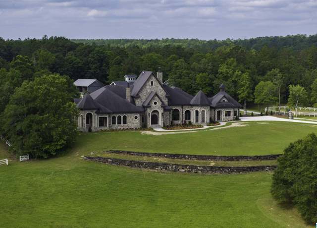 Property at 584 Meadow Lake Farms, Calera, AL 35040, 9 beds, 7 baths
