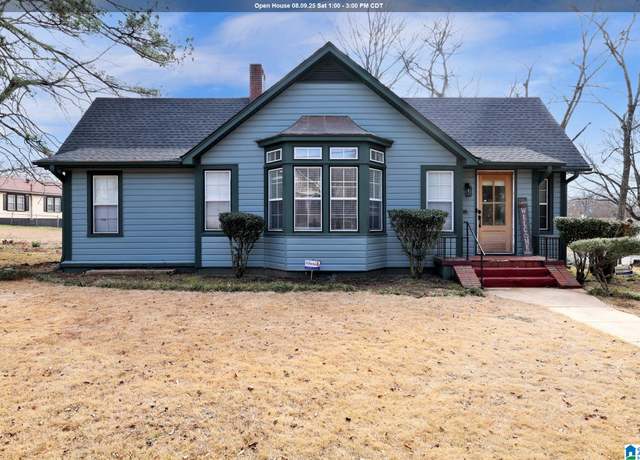 Property at 1429 Bush Blvd, Birmingham, AL 35208, 3 beds, 2 baths