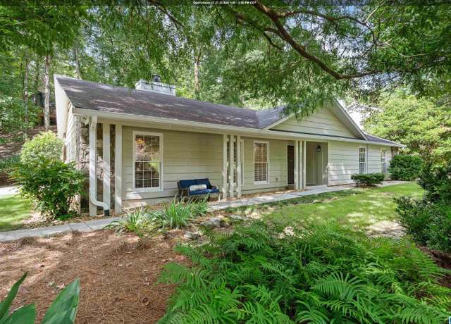 Property at 3437 Charingwood Ln, Birmingham, AL 35242, 3 beds, 2 baths