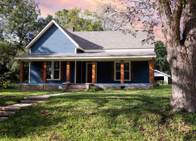 Property at 334 Ashland Ave, Wadley, AL 36276, 3 beds, 1 bath