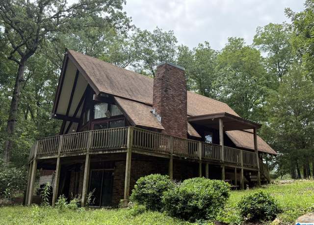 Property at 5014 Forest Dr, Pell City, AL 35128, 4 beds, 3 baths