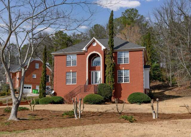 Property at 959 Diane St, Leeds, AL 35094, 5 beds, 3.5 baths