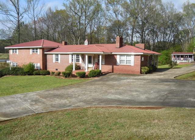 Property at 2657 County Road 36, Heflin, AL 36264, 3 beds, 2 baths