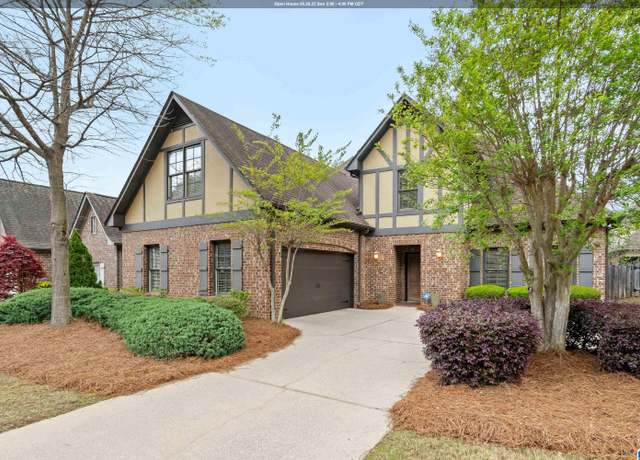 Property at 4074 Highland Ridge Rd, Birmingham, AL 35244, 3 beds, 2.5 baths