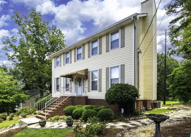 Property at 1813 Petticoat Way, Birmingham, AL 35215, 3 beds, 2.5 baths