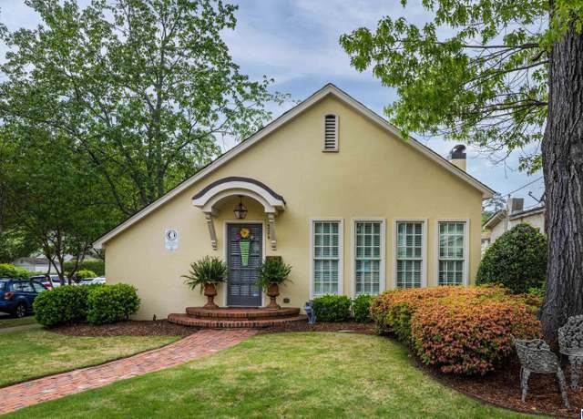 Property at 324 Broadway St, Homewood, AL 35209, 3 beds, 2 baths