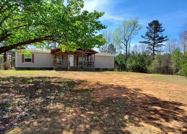 Property at 641 Lower Settlement Rd, Sylacauga, AL 35150, 3 beds, 2 baths