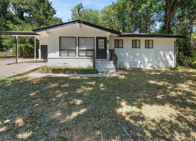 Property at 504 NW 16th Ter, Center Point, AL 35215, 3 beds, 2 baths
