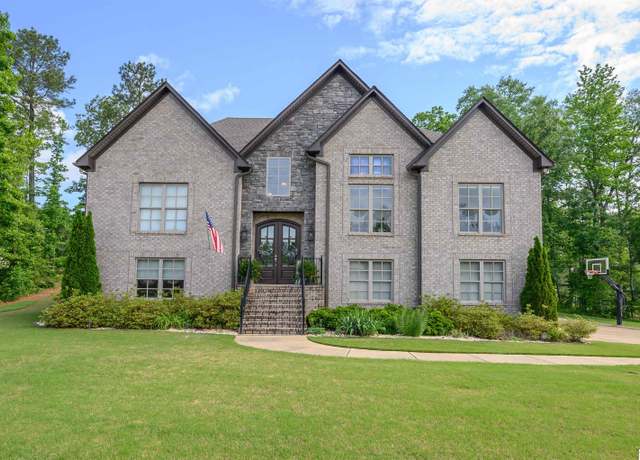Property at 104 Grey Oaks Ct, Pelham, AL 35124, 5 beds, 3 baths