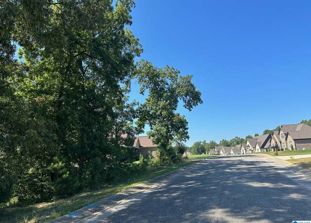 Property at 140 Edgewater Dr #28, Moody, AL 35004