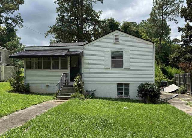 Property at 7808 Vienna Ave, Birmingham, AL 35206, 2 beds, 1 bath