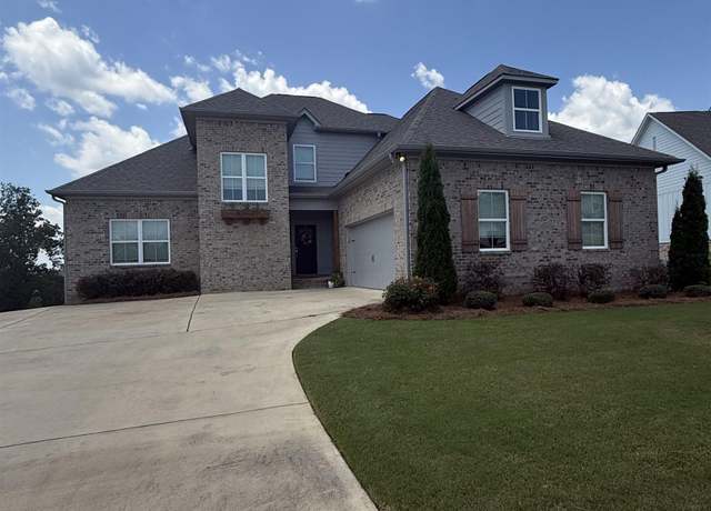 Property at 1069 Camellia Ridge Dr, Pelham, AL 35124, 4 beds, 3 baths