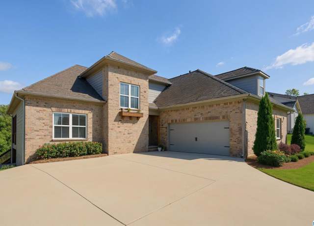 Property at 1069 Camellia Ridge Dr, Pelham, AL 35124, 4 beds, 3 baths