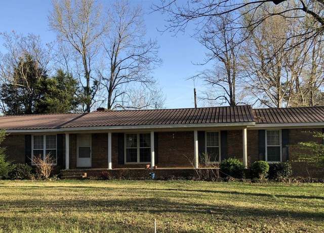 Property at 1504 County Road 450, Clanton, AL 35046, 3 beds, 2 baths