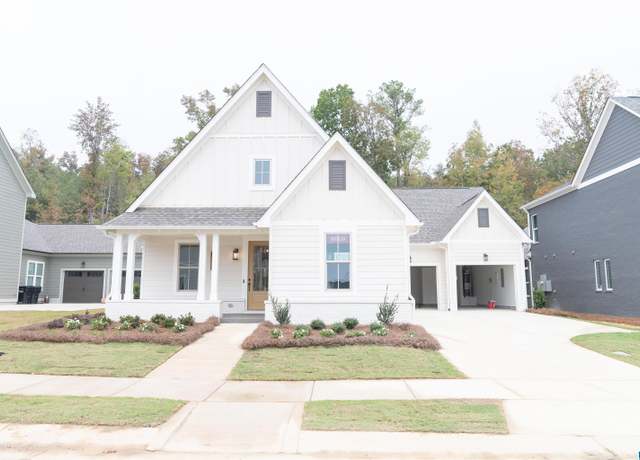 Property at 2102 Butler Rd, Hoover, AL 35244, 3 beds, 2 baths