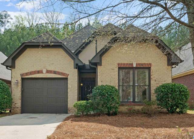 Property at 5660 Park Side Rd, Hoover, AL 35244, 3 beds, 2 baths