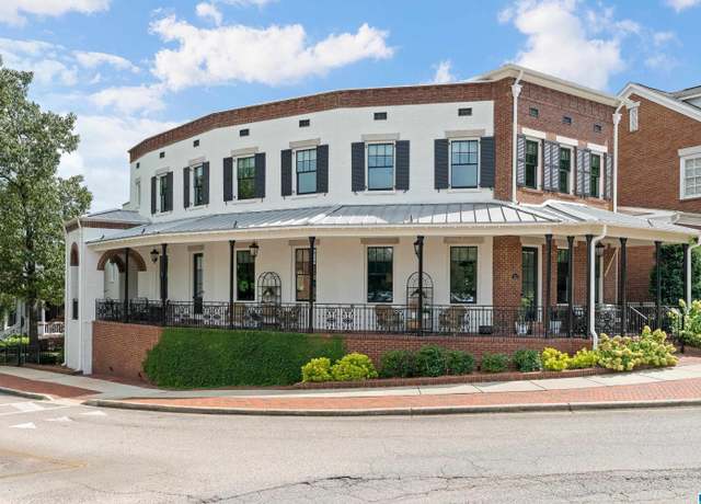 Property at 622 Preserve Pkwy, Hoover, AL 35226, 6 beds, 6 baths
