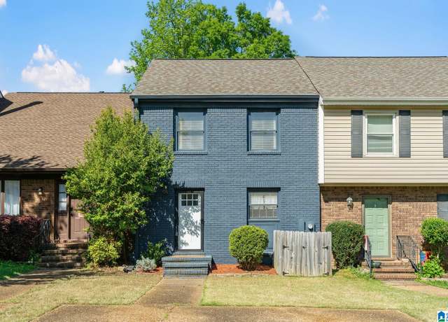 Property at 3858 Overton Manor Ln, Vestavia Hills, AL 35243, 2 beds, 1.5 baths