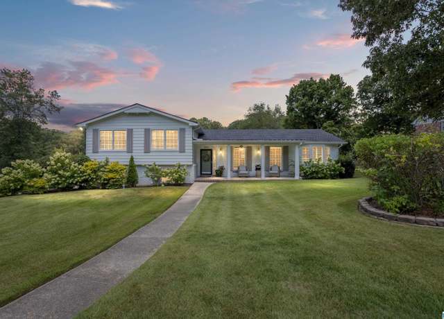 Property at 1804 Cornwall Rd, Hoover, AL 35226, 4 beds, 3 baths