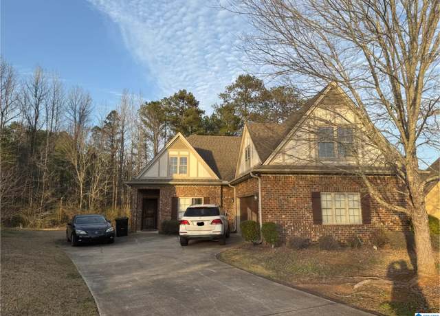Property at 5505 Timber Leaf Trl, Bessemer, AL 35022, 3 beds, 2.5 baths