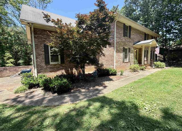 Property at 2301 Hathaway Heights Rd, Anniston, AL 36207, 5 beds, 3.5 baths
