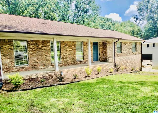 Property at 6420 White Ct, Bessemer, AL 35023, 4 beds, 2.5 baths