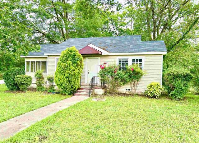Property at 2020 2nd Ave S, Pell City, AL 35128, 2 beds, 1 bath