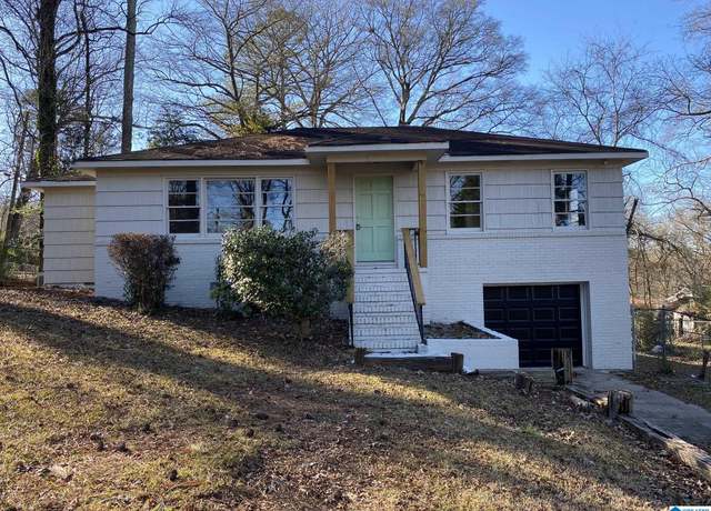 Property at 200 Boxwood Cir, Birmingham, AL 35215, 3 beds, 2 baths