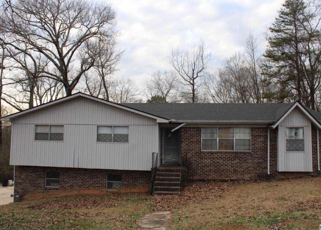 Property at 3116 Teresa Dr, Fultondale, AL 35217, 3 beds, 2 baths