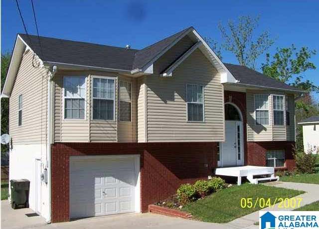 Property at 110 21st Ave NW, Center Point, AL 35215, 3 beds, 2 baths