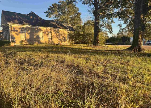 Property at 635 Clayton St #12, Montgomery, AL 36104