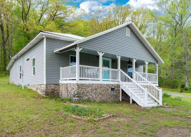 Property at 16631 Remlap Dr, Remlap, AL 35133, 3 beds, 2 baths