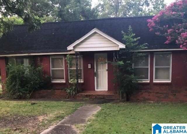Property at 522 6th St NE, Fayette, AL 35555, 2 beds, 1 bath