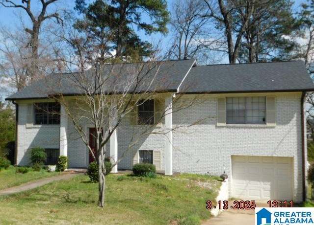 Property at 7205 Pine Tree Ln, Fairfield, AL 35064, 3 beds, 2.5 baths