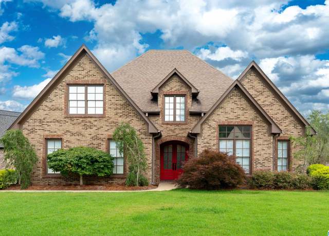 Property at 1000 Columbia Cir, Birmingham, AL 35242, 4 beds, 3.5 baths