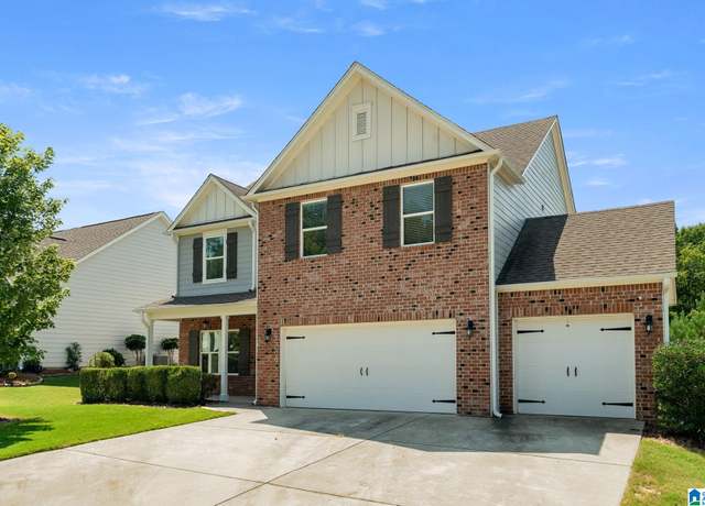 Property at 1111 Aronimink Dr, Calera, AL 35040, 4 beds, 2.5 baths