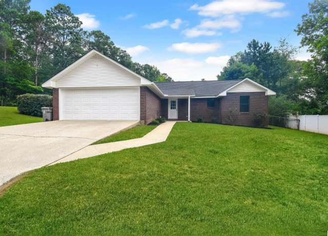 Property at 15 Kayla Dr, Thorsby, AL 35171, 3 beds, 2 baths