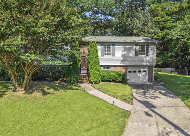 Property at 516 20th Ct NE, Center Point, AL 35215, 4 beds, 2 baths