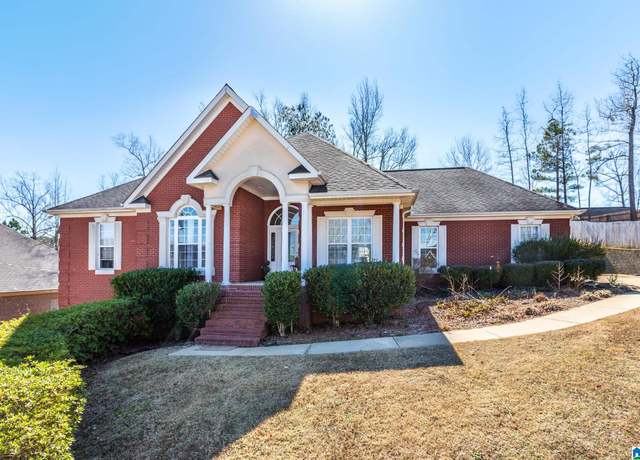 Property at 607 Remington Ct SE, Jacksonville, AL 36265, 3 beds, 2.5 baths