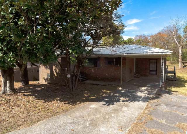 Property at 2444 4th St, Birmingham, AL 35215, 3 beds, 2 baths